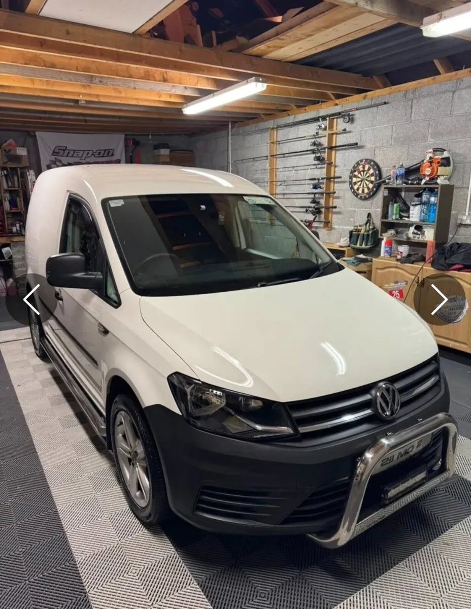 Volkswagen Caddy Van 2021 - Image 2