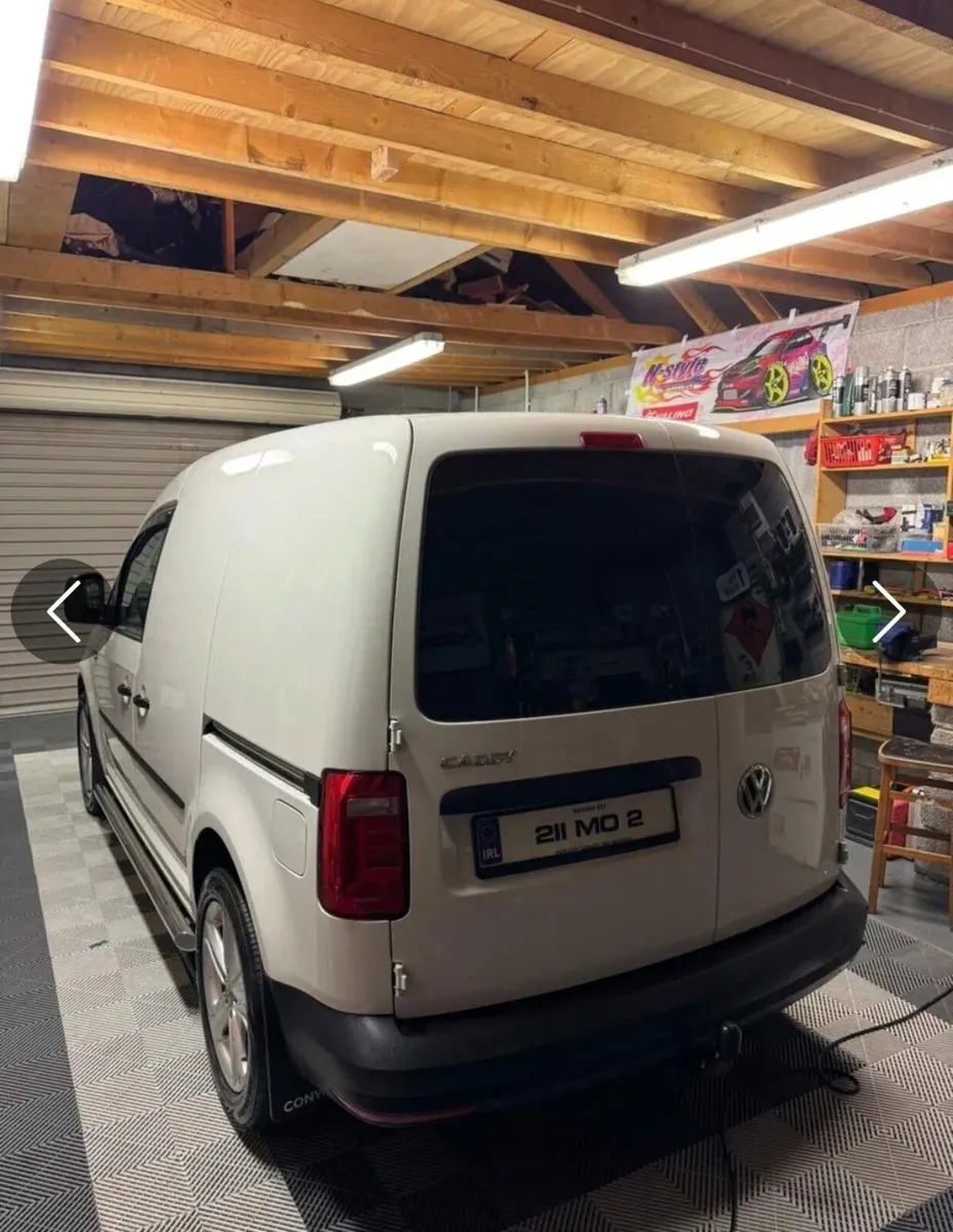 Volkswagen Caddy Van 2021 - Image 4