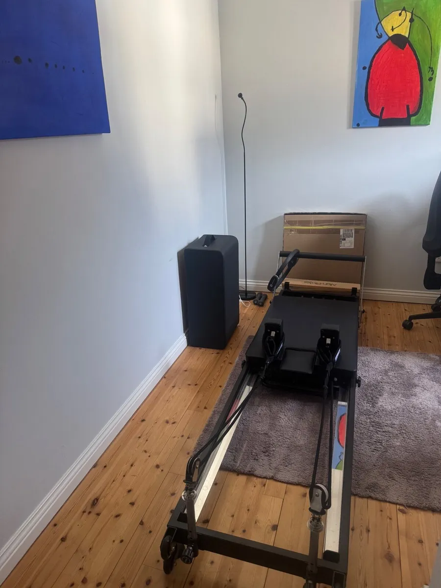 Pilates Reformer - Image 3