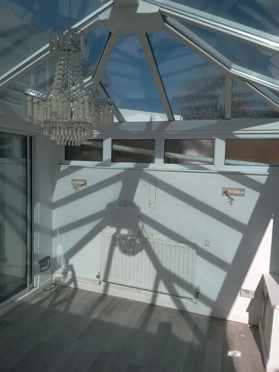 Conservatory/dismantled/Bi-fold doors - Image 4