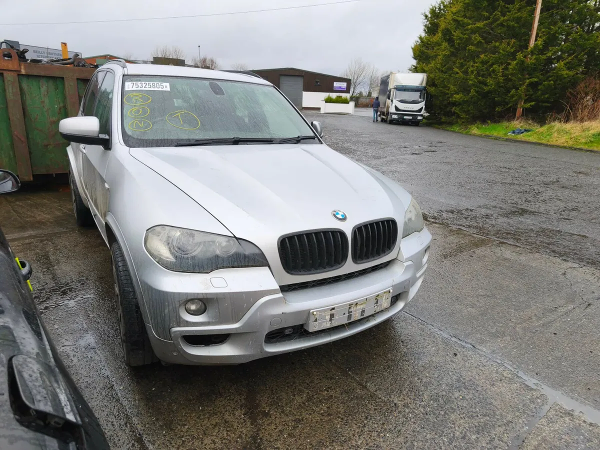 2010 BMW X5 3.0 DIESEL FOR BREAKING - Image 1