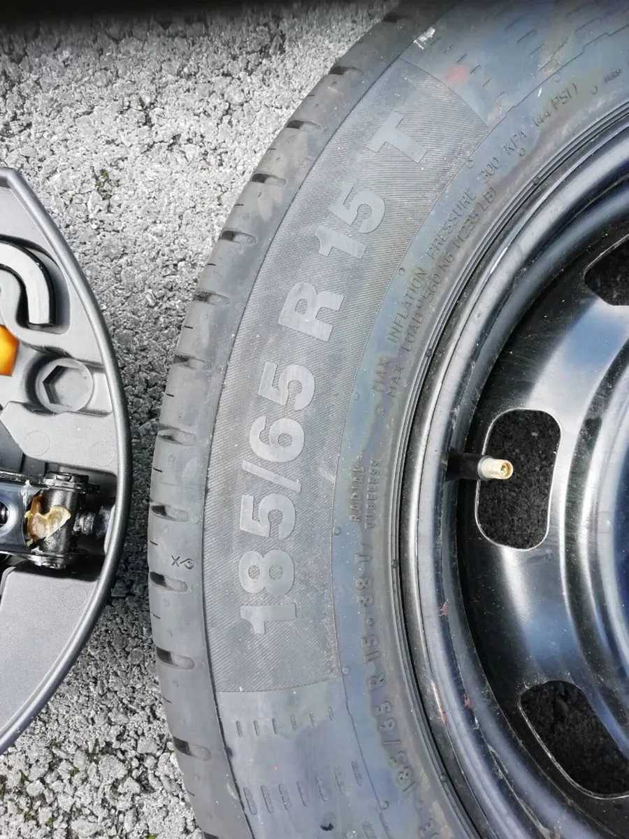 Spare wheel - Image 2