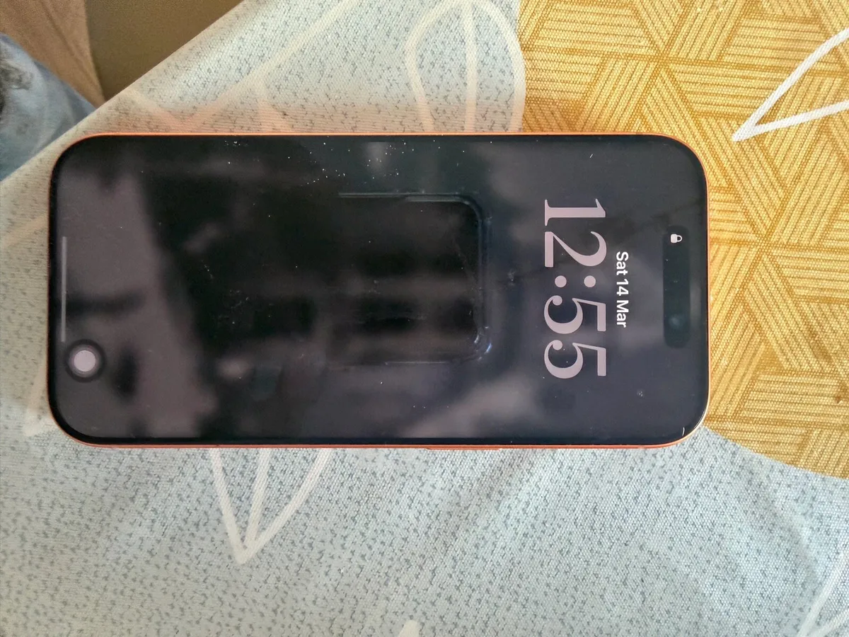 iPhone 17 pro - Image 2