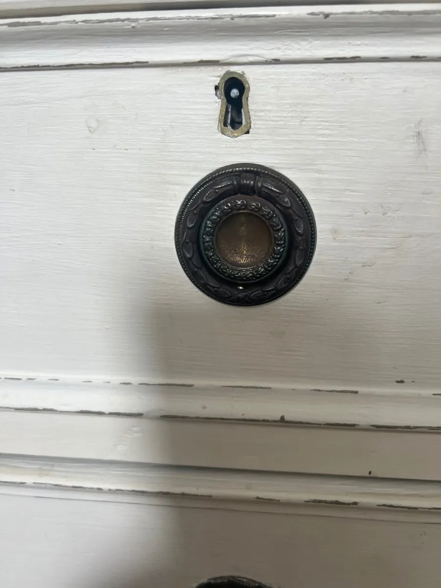 Antique chest of drawers - Image 2