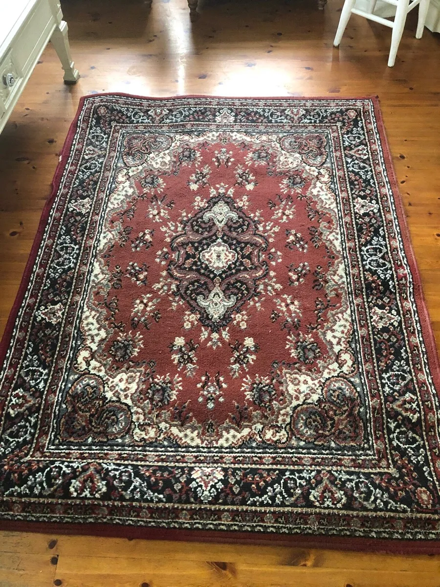 Large. Rug - Image 1