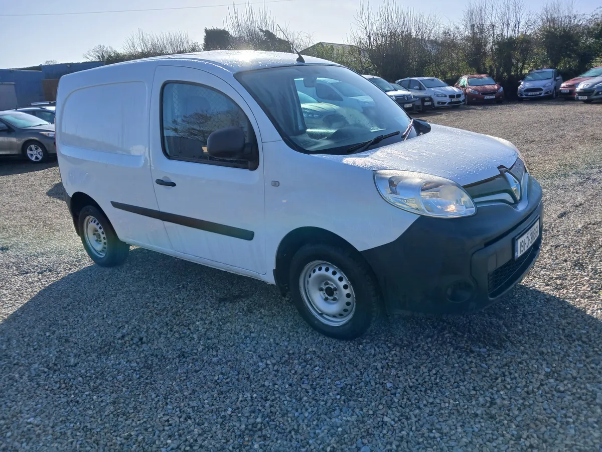 Renault Kangoo 2019 Diesel - Image 1