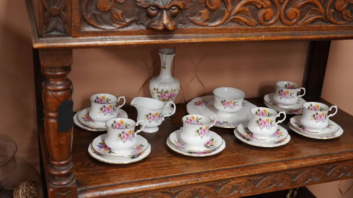 Regal Heritage Floral Bone China Tea Set (21 pcs) - Image 1