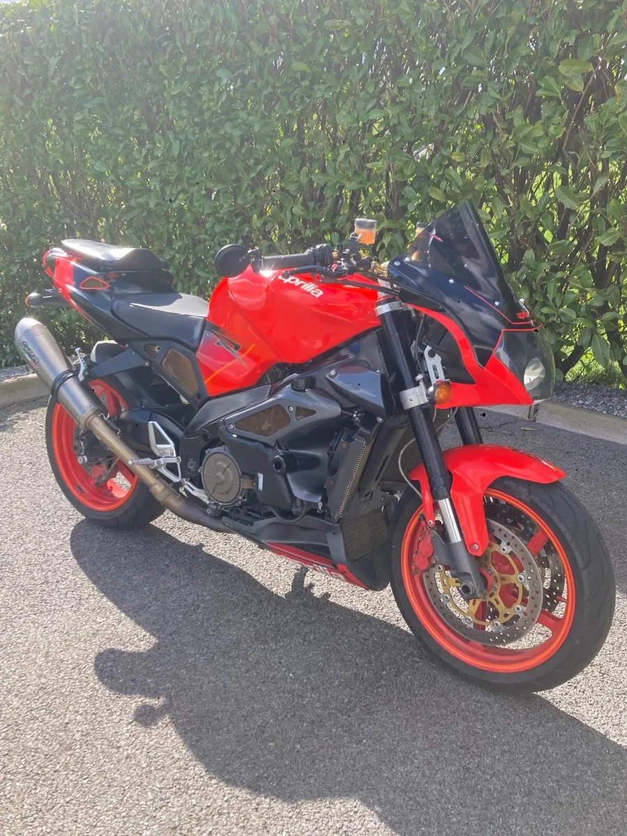 Aprilia tuono - Image 3