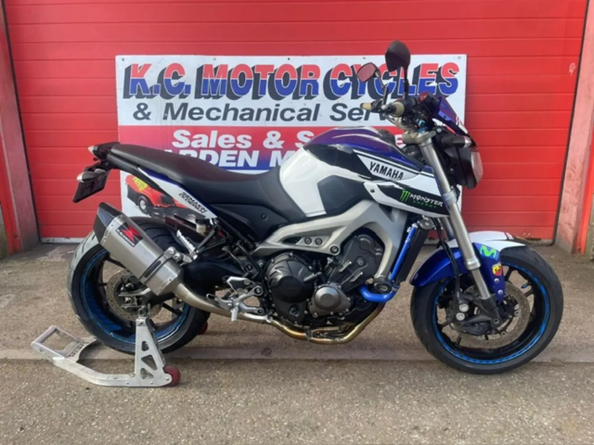 Yamaha MT-09 - Image 2