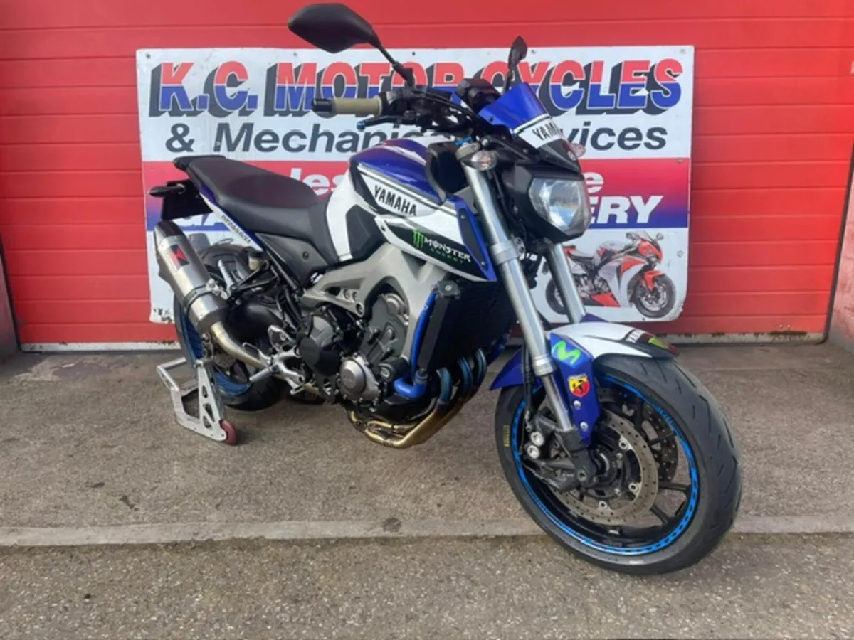 Yamaha MT-09 - Image 1