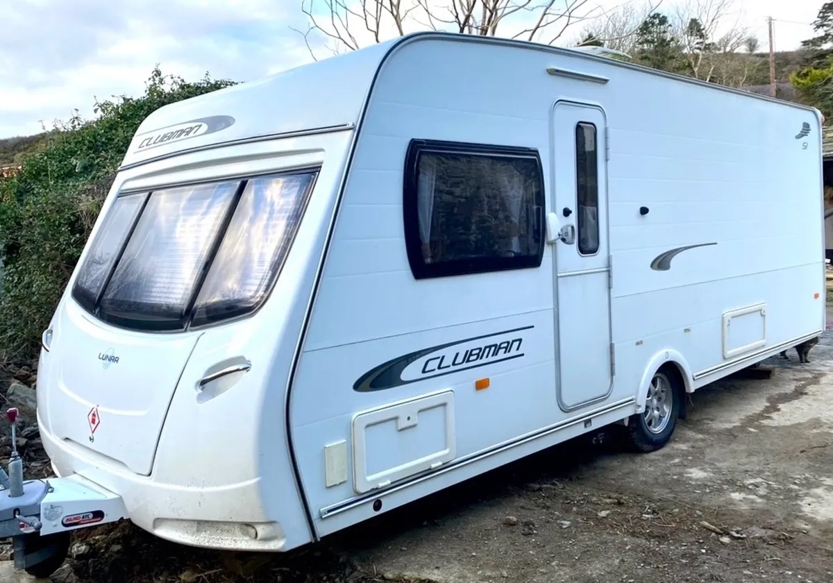 Lunar Clubman SE, Island Bed - Image 2