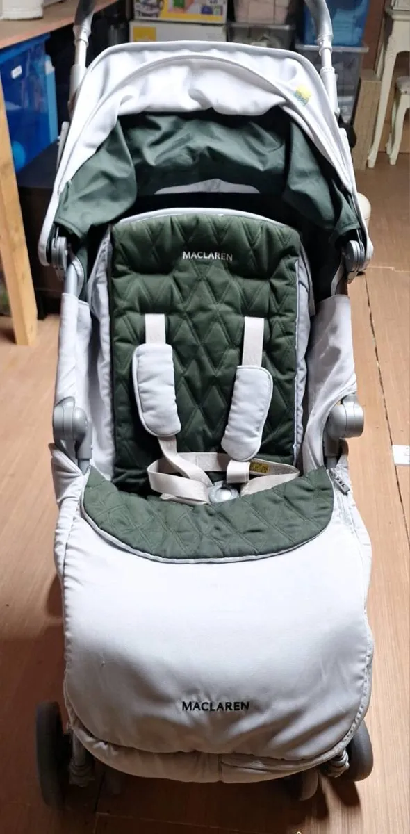 Maclaren Techno XLR stroller - Image 1