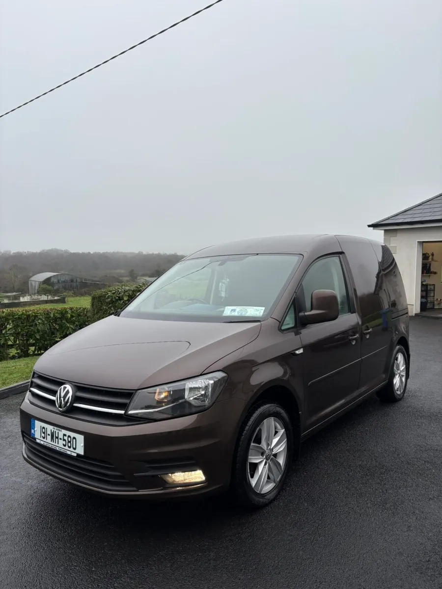 VW Caddy 150BHP Highline - Image 4