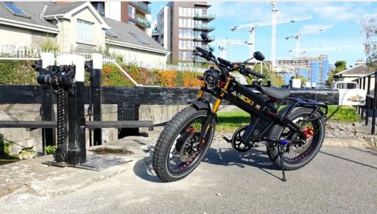 Aniioki A9 Pro Max 5600W Electric Bike - Dual Moto - Image 3