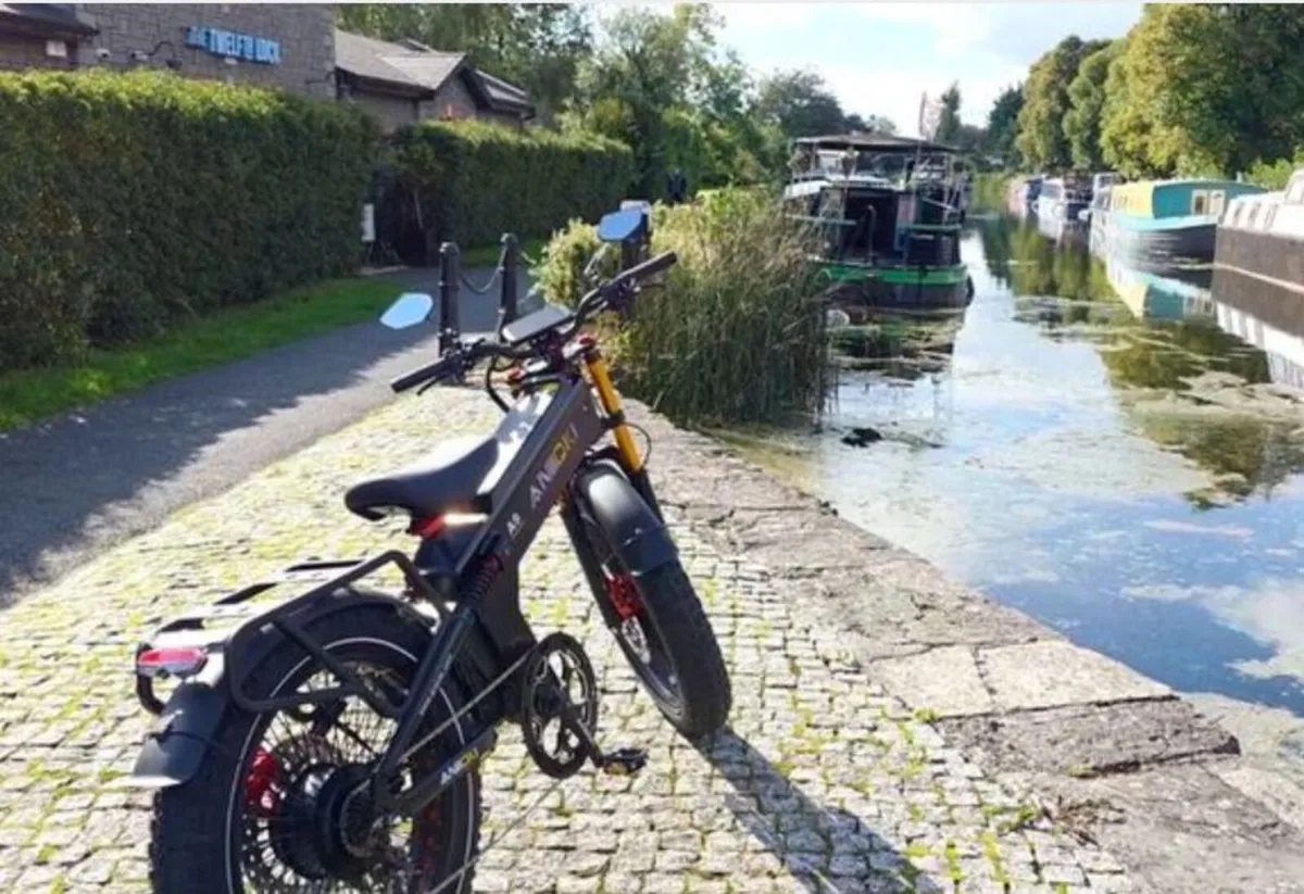 Aniioki A9 Pro Max 5600W Electric Bike - Dual Moto - Image 4