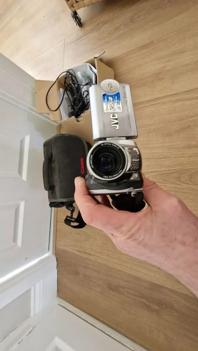 JVC Everio Video Camera - Image 2