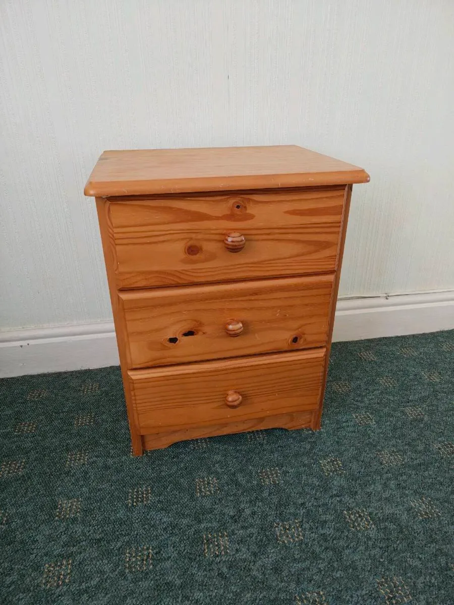 Solid Pine Bedside Locker – 3 Drawer – Compact - Image 2