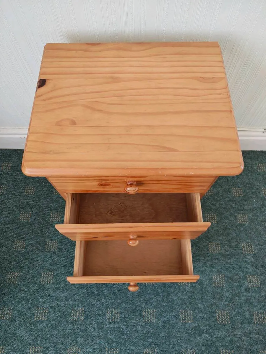 Solid Pine Bedside Locker – 3 Drawer – Compact - Image 3