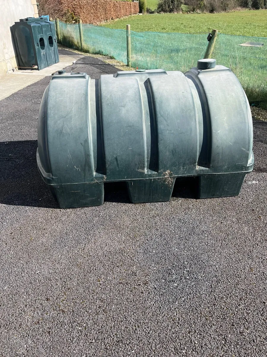 Oil tank - Image 2