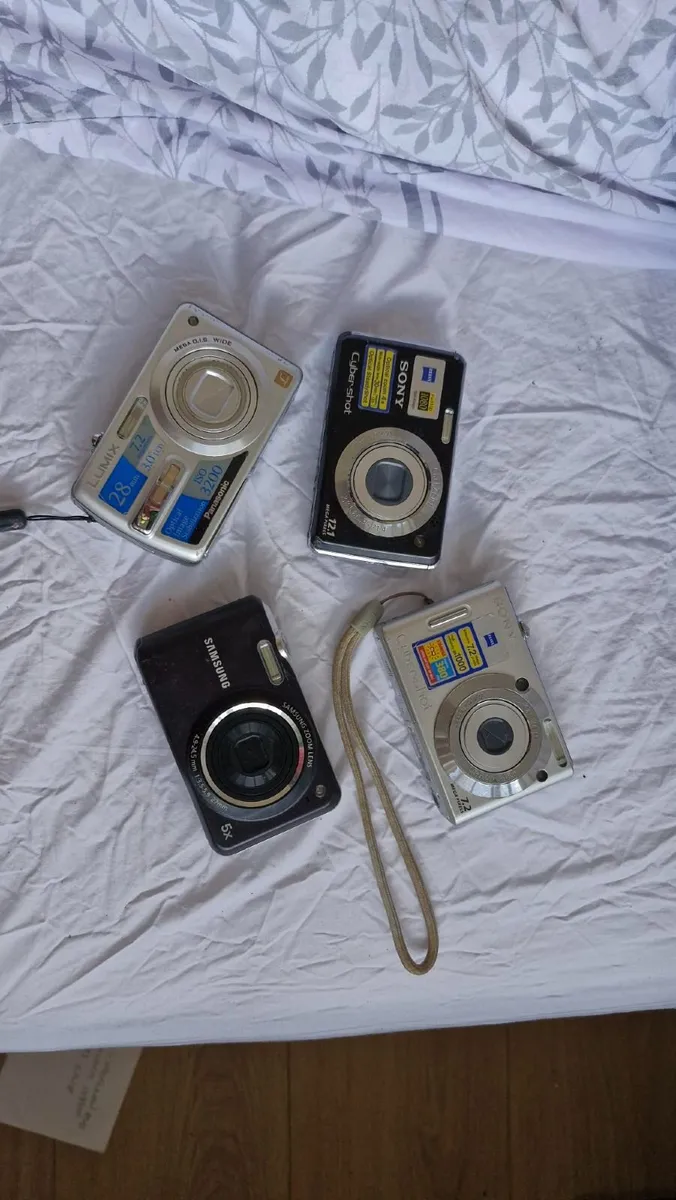 Digital Camera Selection