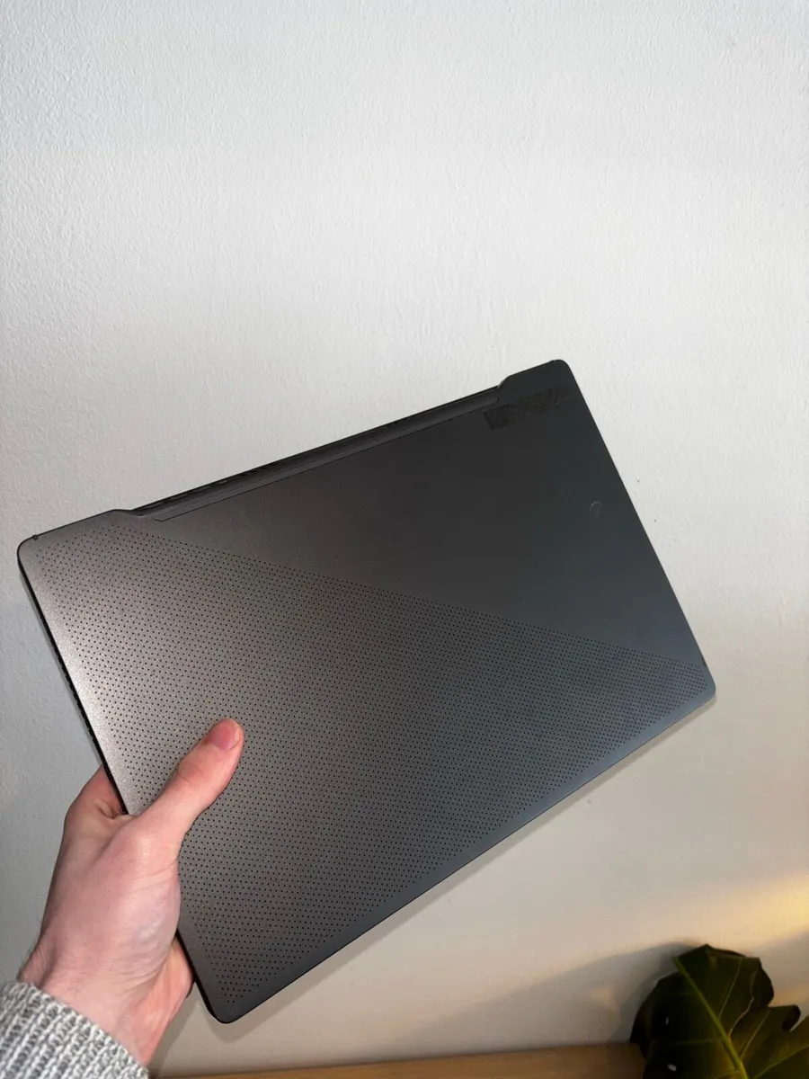 ASUS ROG ZEPHYRUS G14 2021 - Image 3