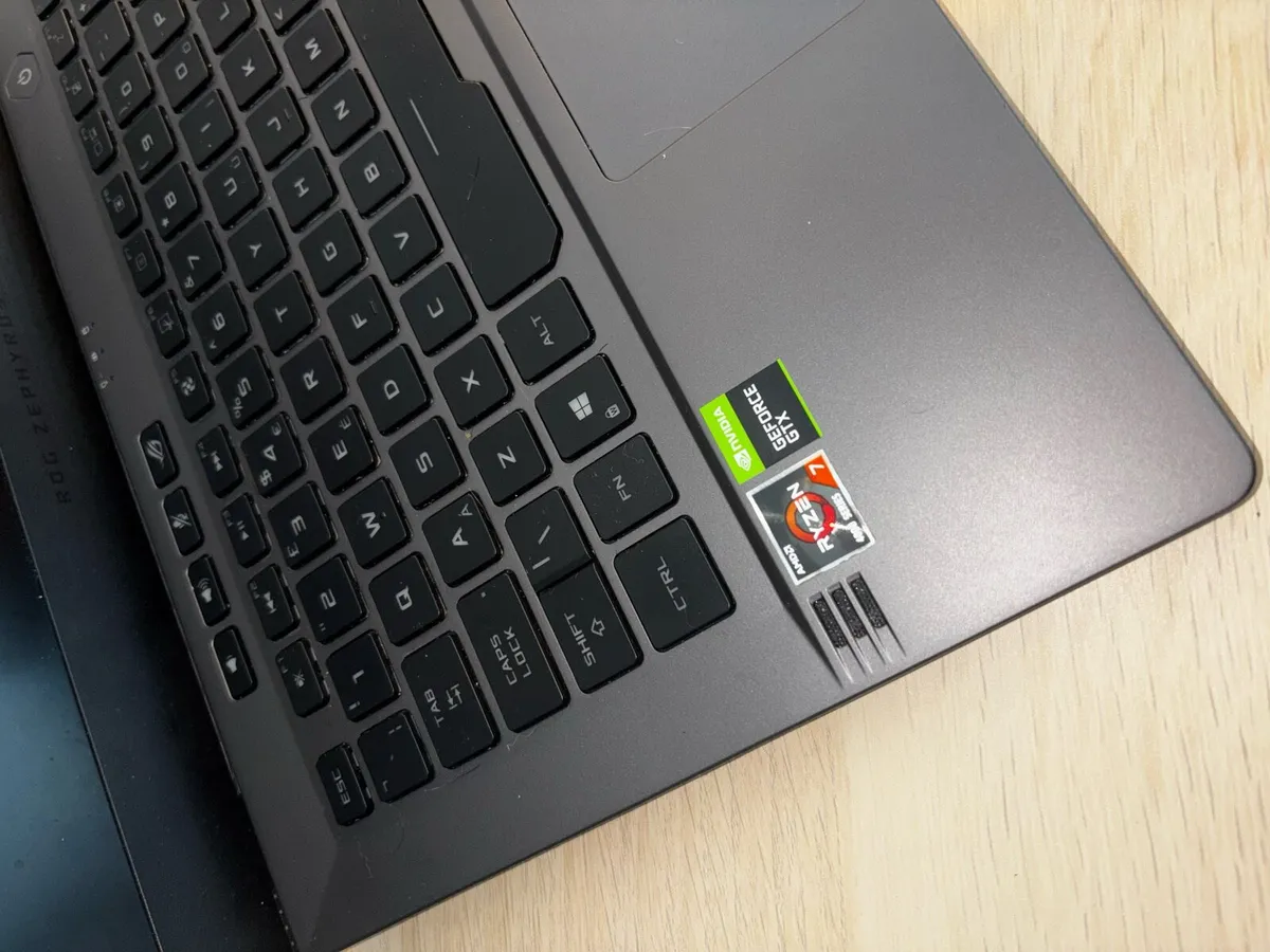 ASUS ROG ZEPHYRUS G14 2021 - Image 2