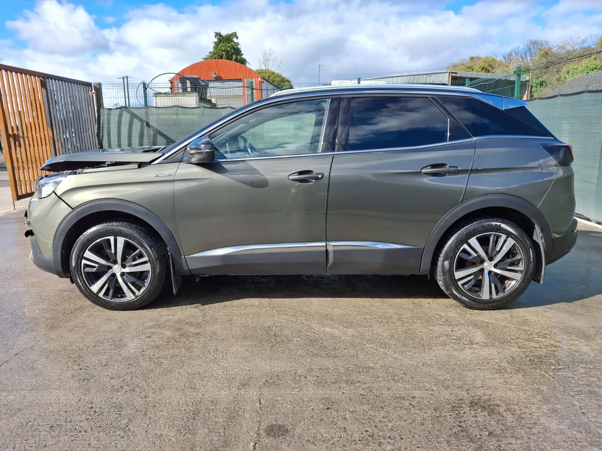 192 Peugeot 3008  Gt line  Diesel - Image 2