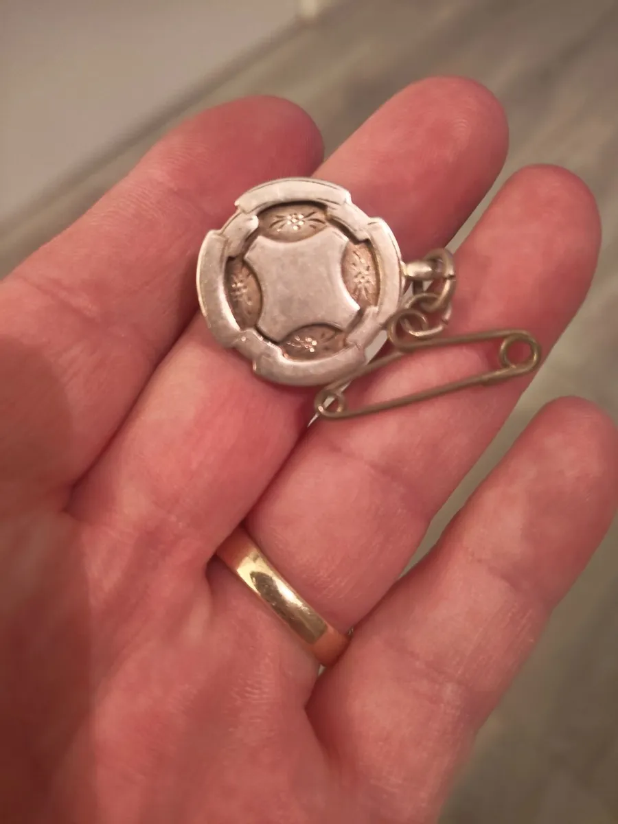 Four Hallmarked Sterling silver fobs - Image 3