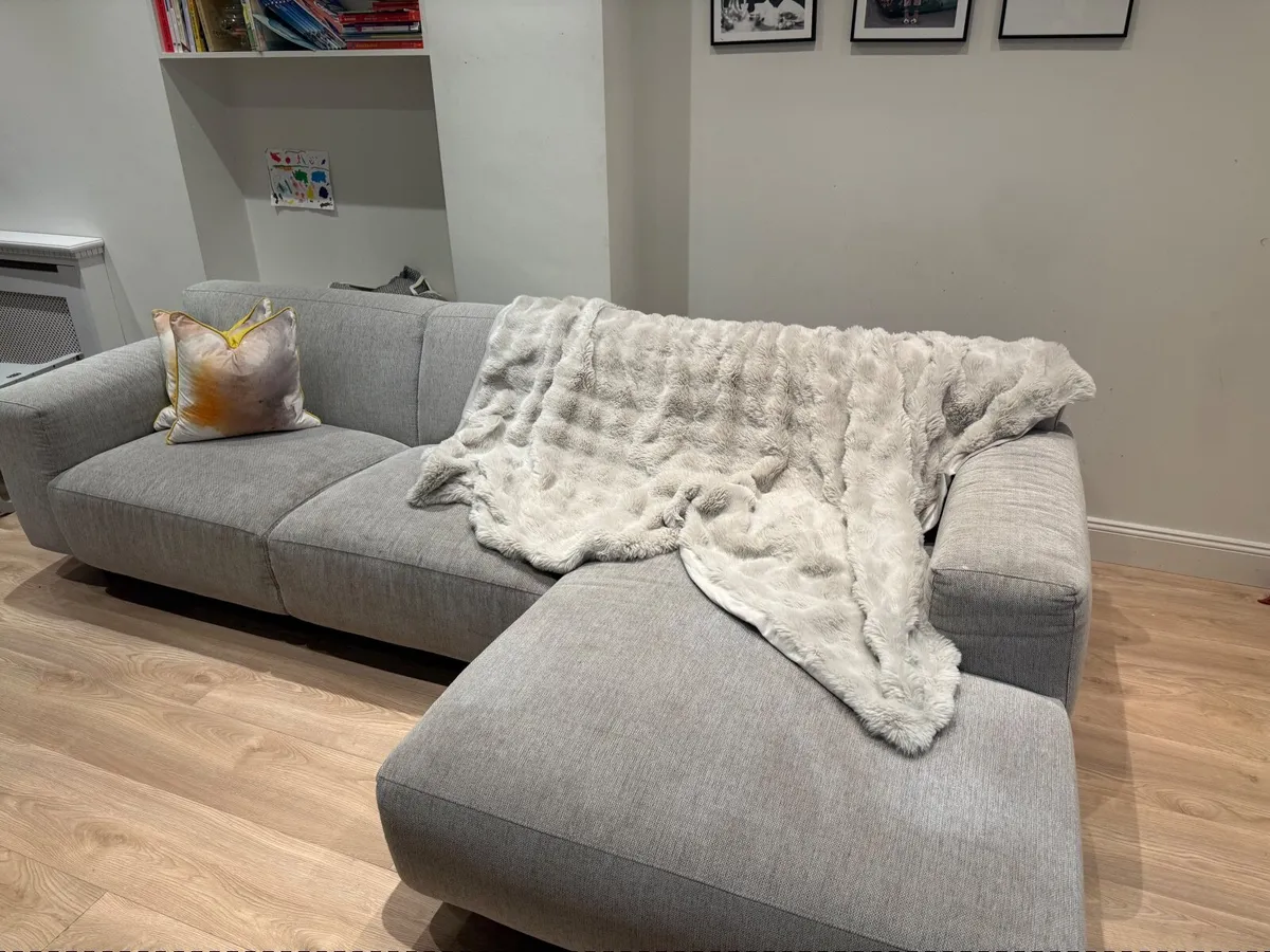 Arnotts sofa with large chaise long - Image 1