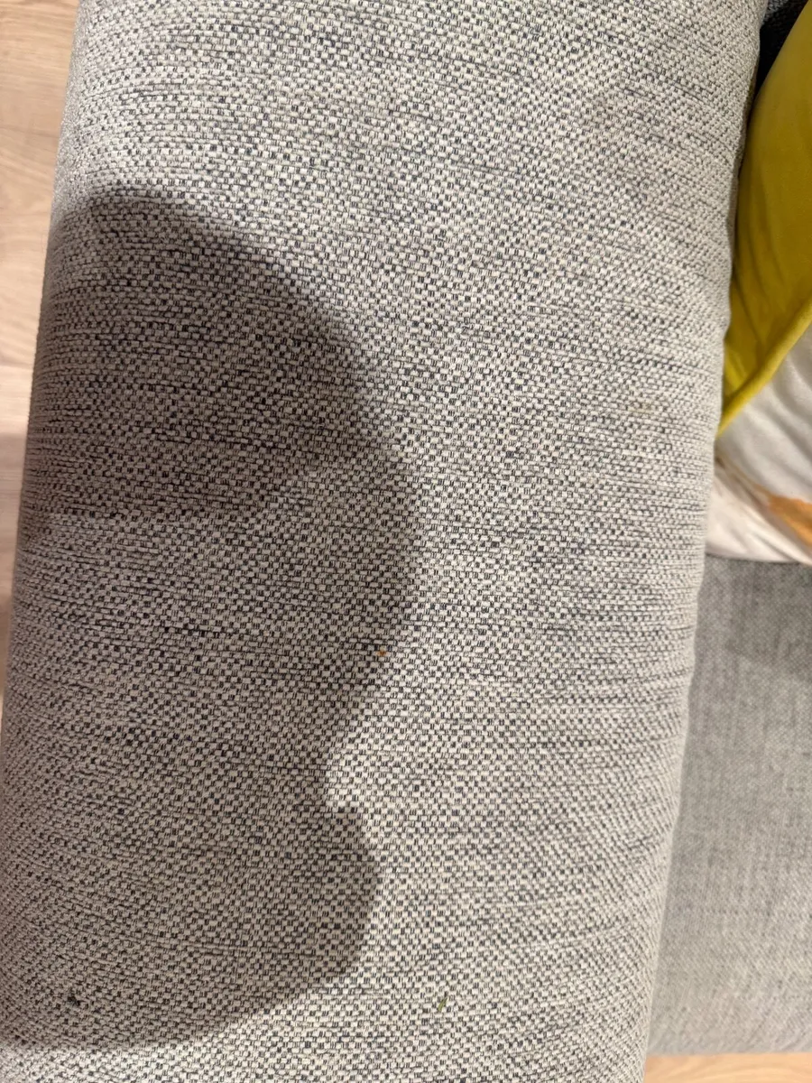 Arnotts sofa with large chaise long - Image 3