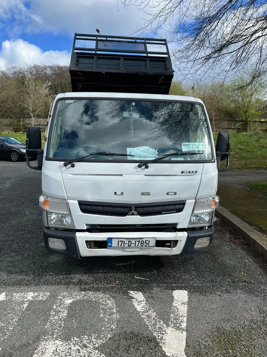 Mitsubishi Tipper 3.5 Tone Drive On Car License - Image 3