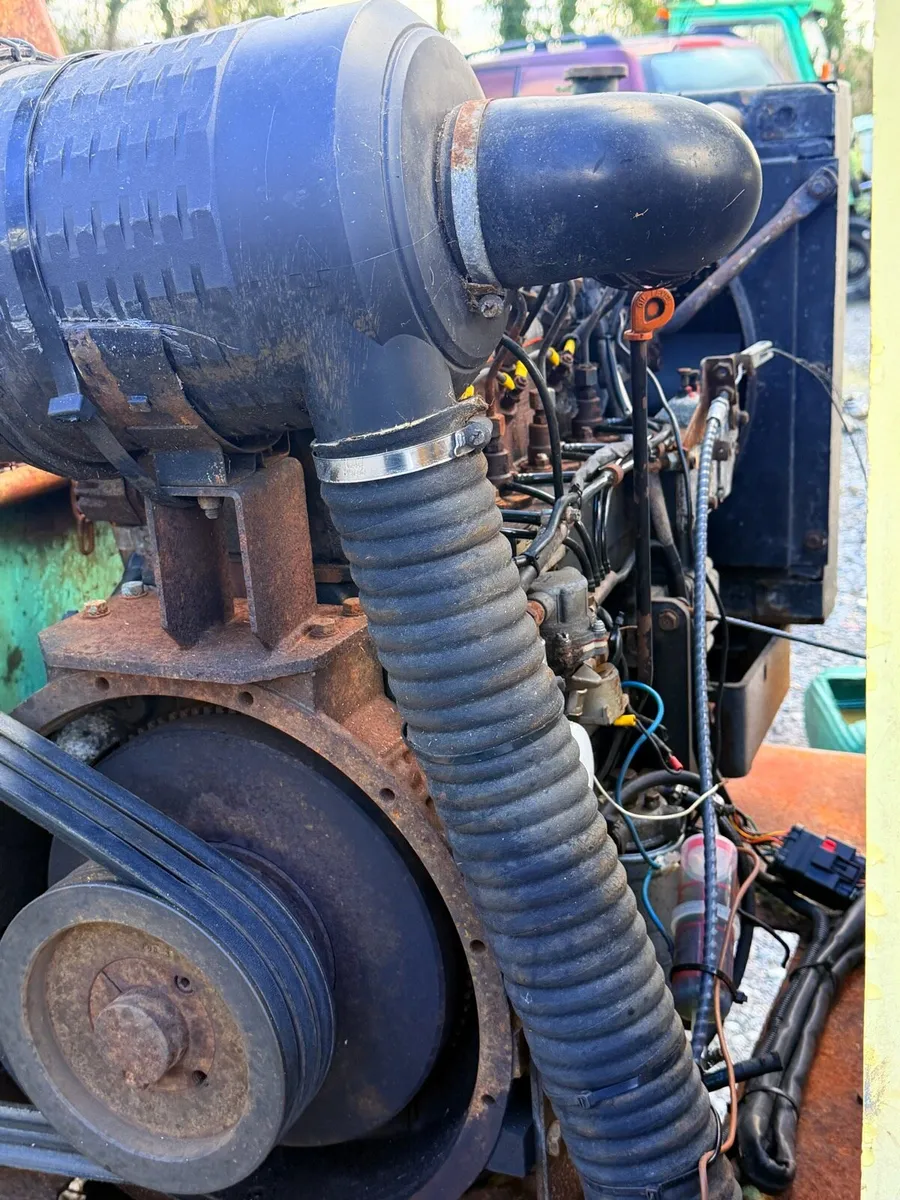 12 inch woodchipper - Image 4