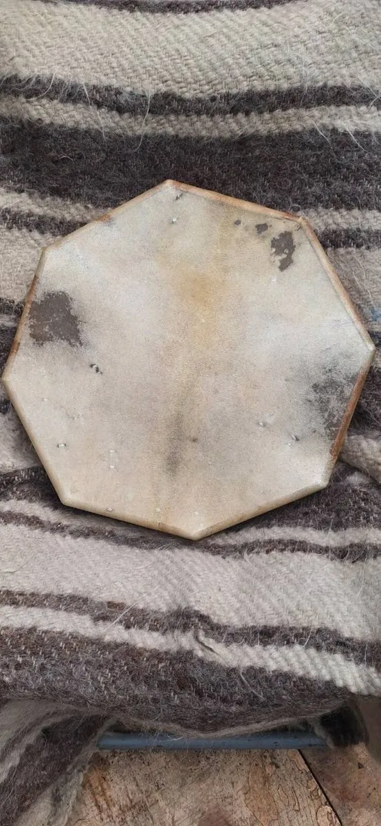 Shamanic drum. - Image 1