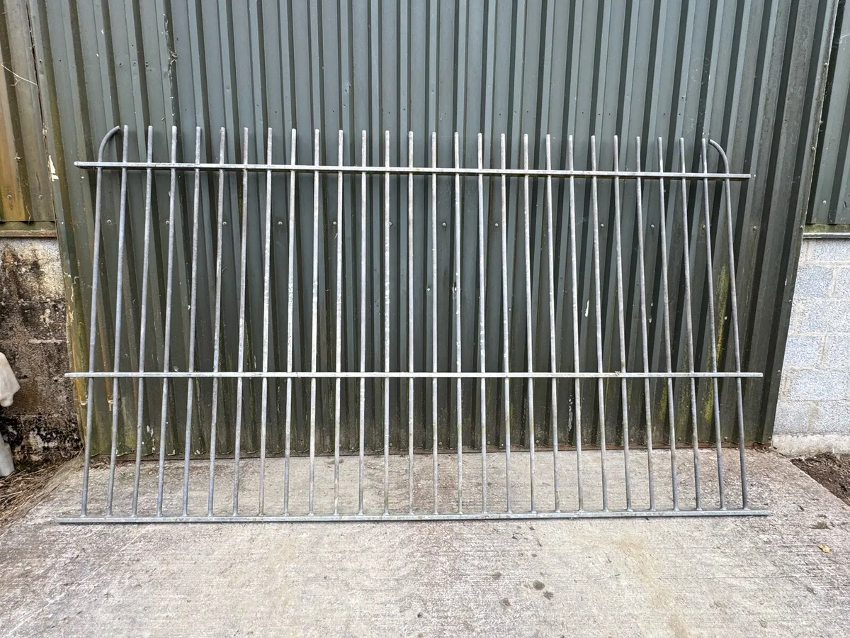 Gates And Railings - Image 2