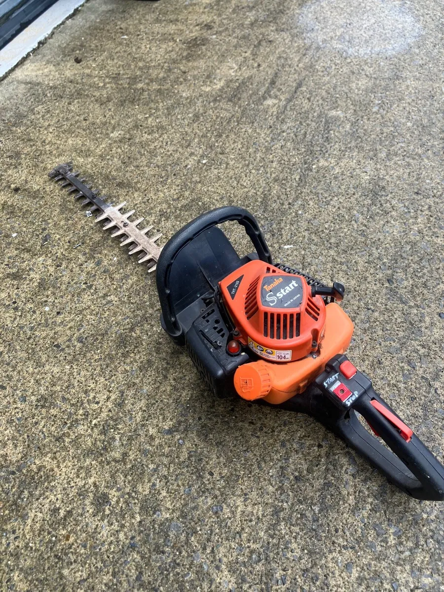 Hedge Trimmers - Image 4