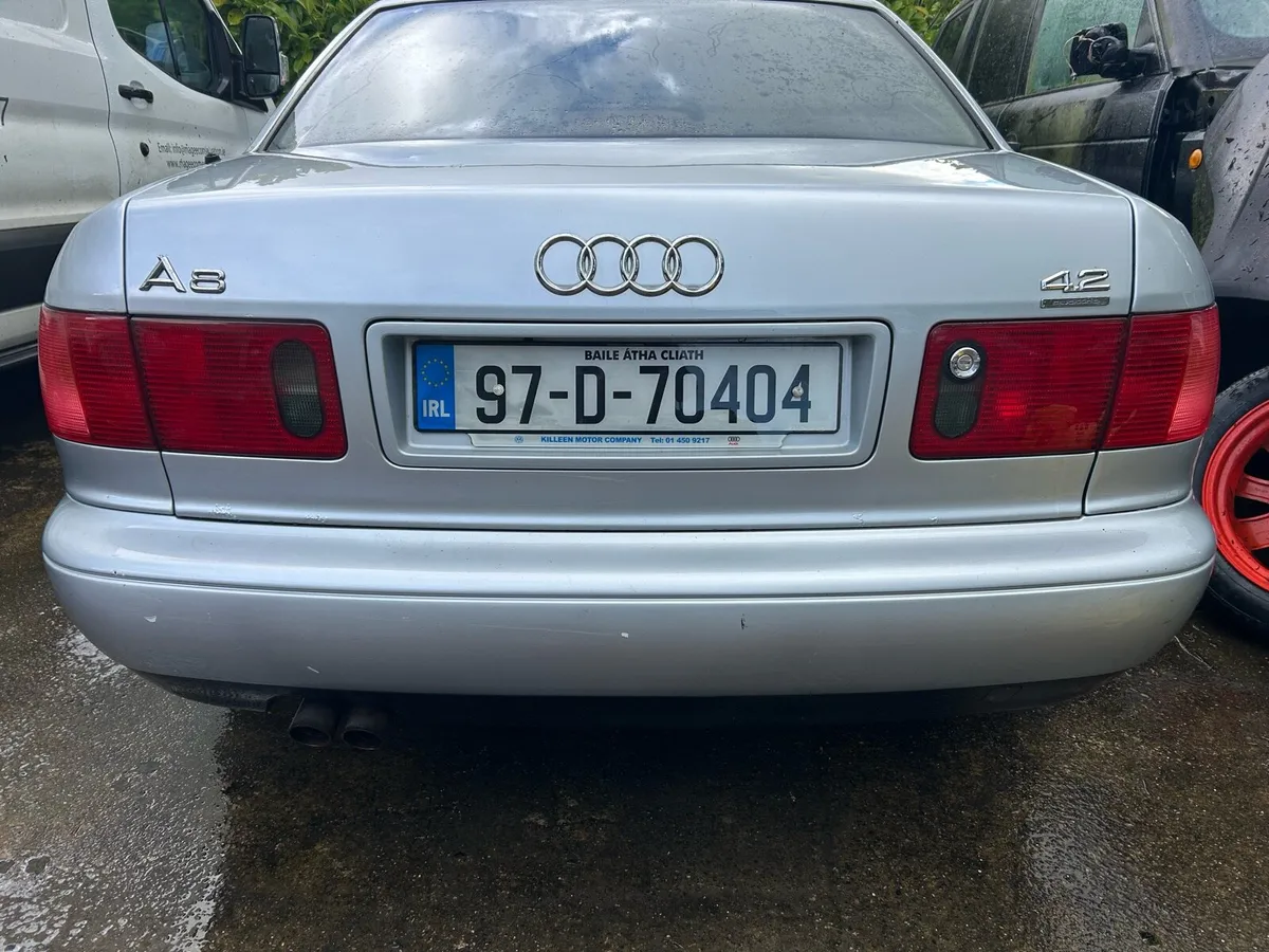 Audi A8 4.2 Quattro - Image 1