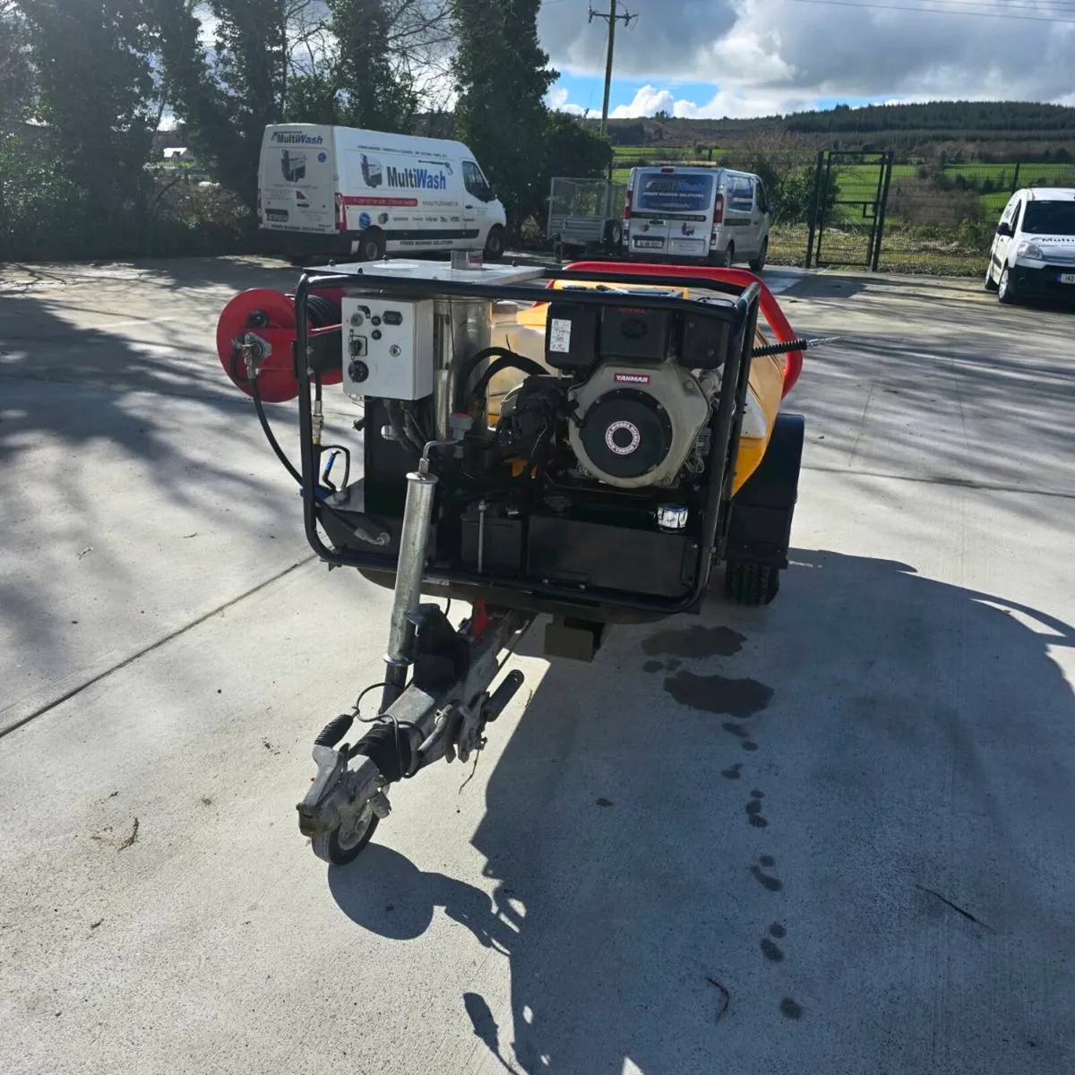 1000L Diesel Hot Wash Bowser - Image 2