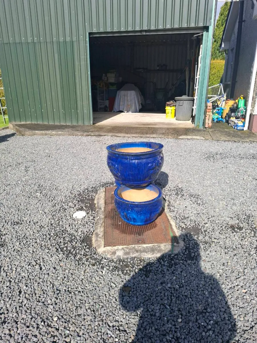 Blue ceramic pots - Image 2