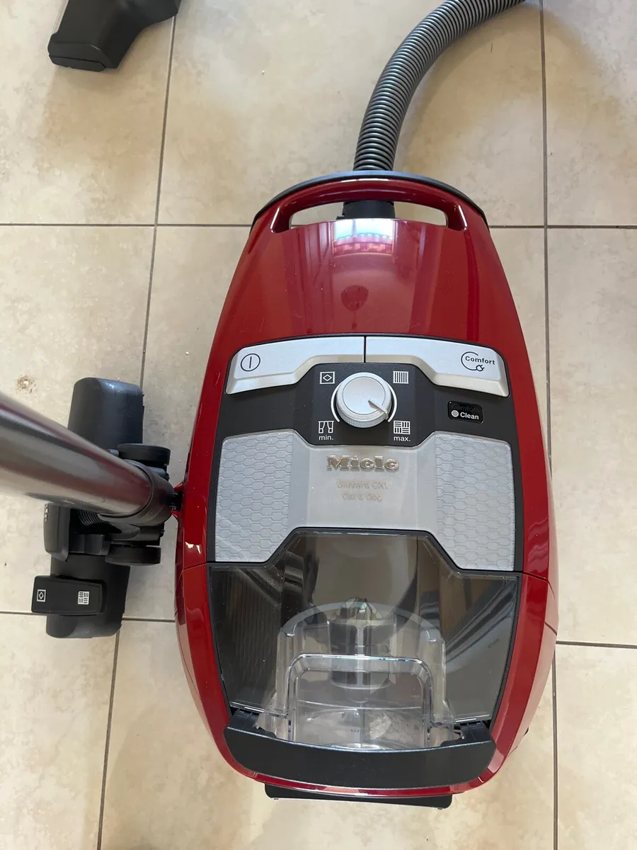 Miele hoover - Image 1