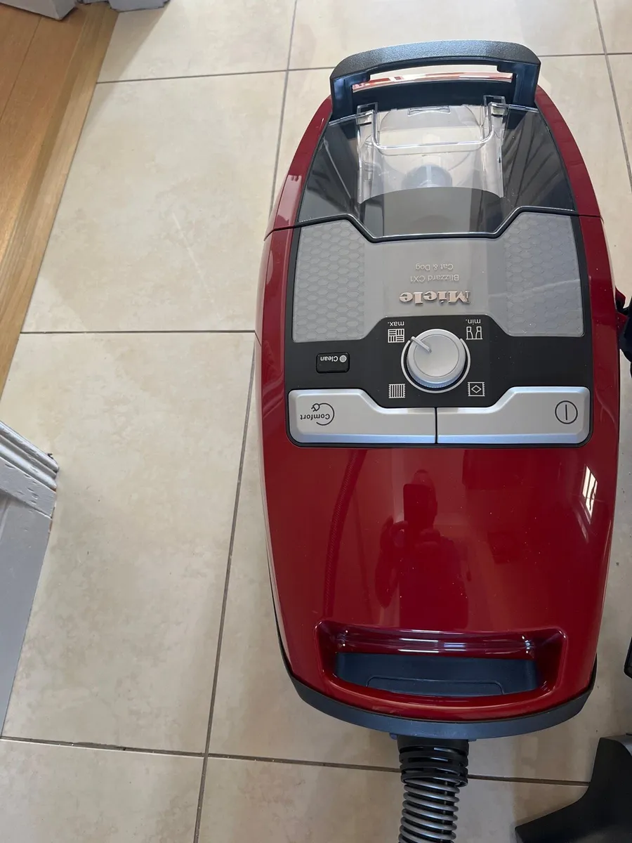 Miele hoover - Image 3