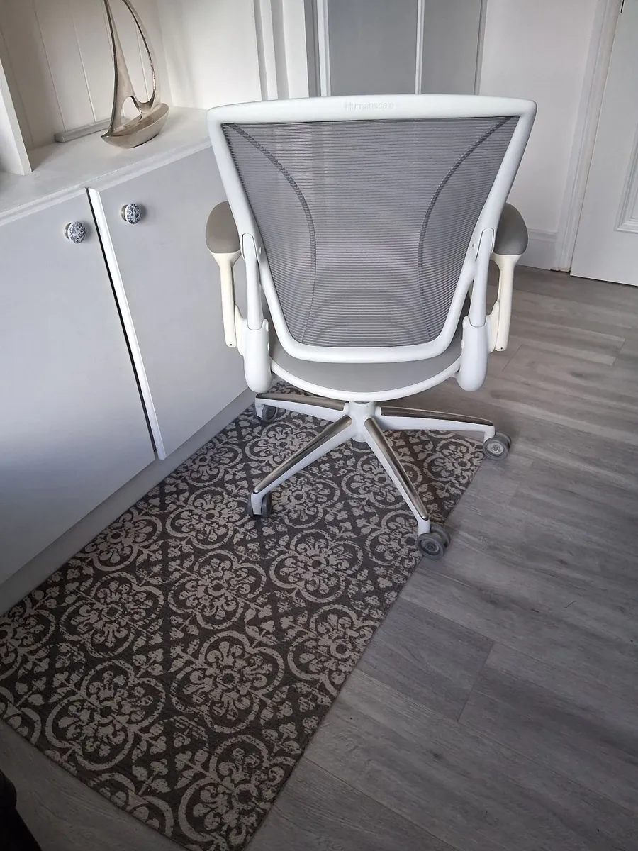 ergonomic Office Chair - Image 4