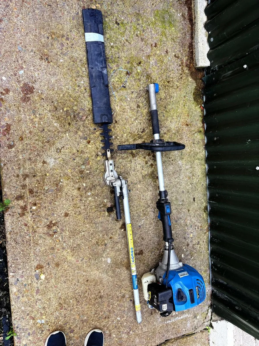 Hyundai Hedge trimmers