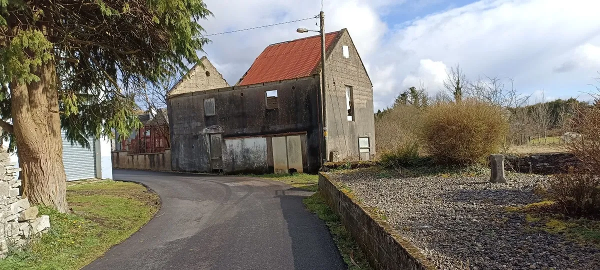 Old Grain Store - Image 2