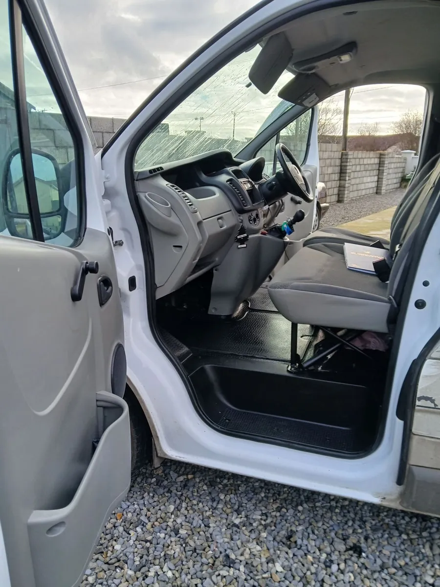 Vauxhall Vivaro 2014 - Image 2
