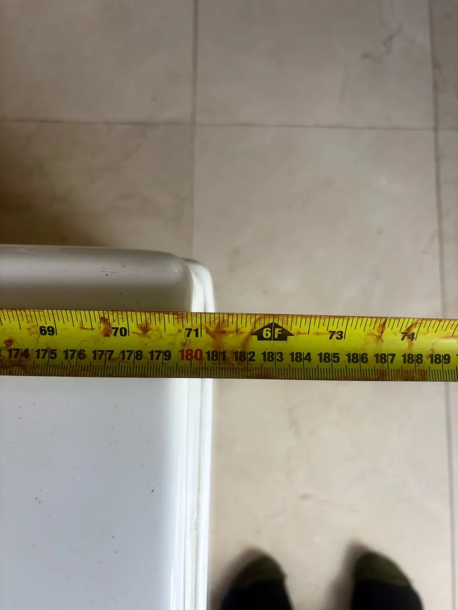 Jacuzzi Bath - Image 3