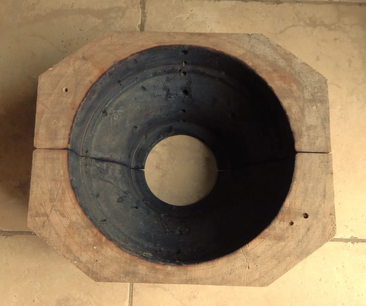 Heavy Wooden Glass Blowing Mould - Image 4