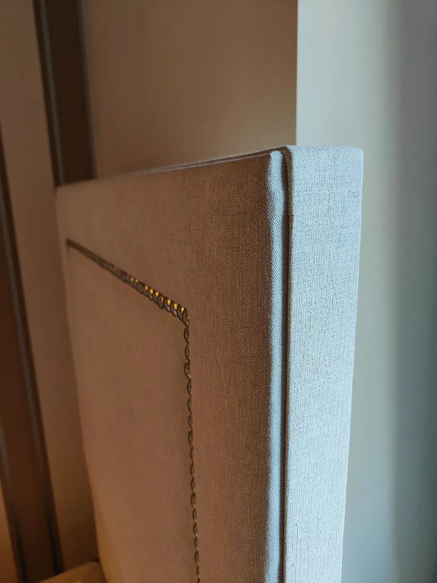 Single Bed - Image 2