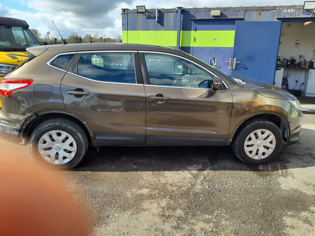 Nissan Qashqai 1.5 dci 2014 - Image 3