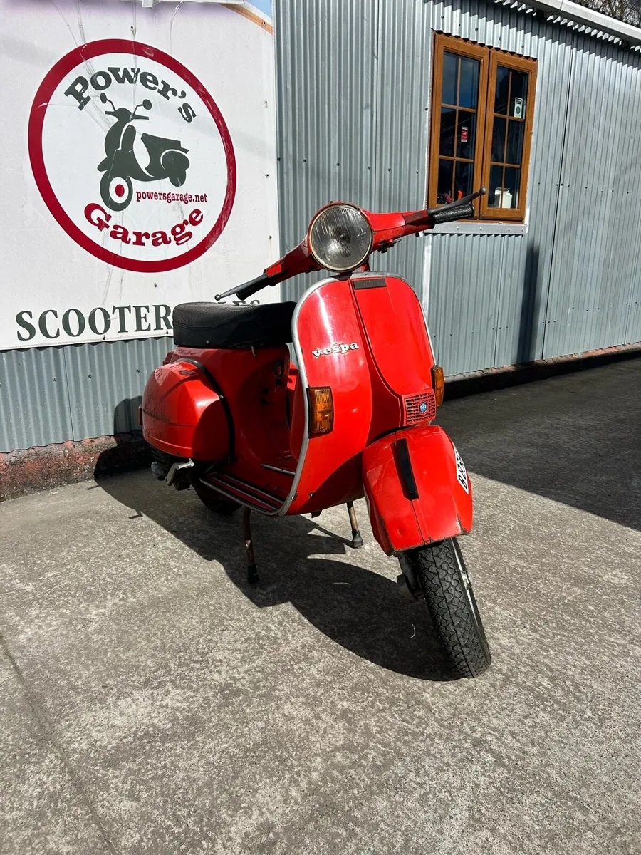 1981 Vespa P200E original paint - Image 1