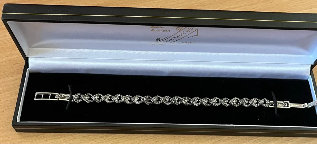 Sterling Silver Vintage Bracelet - Image 1